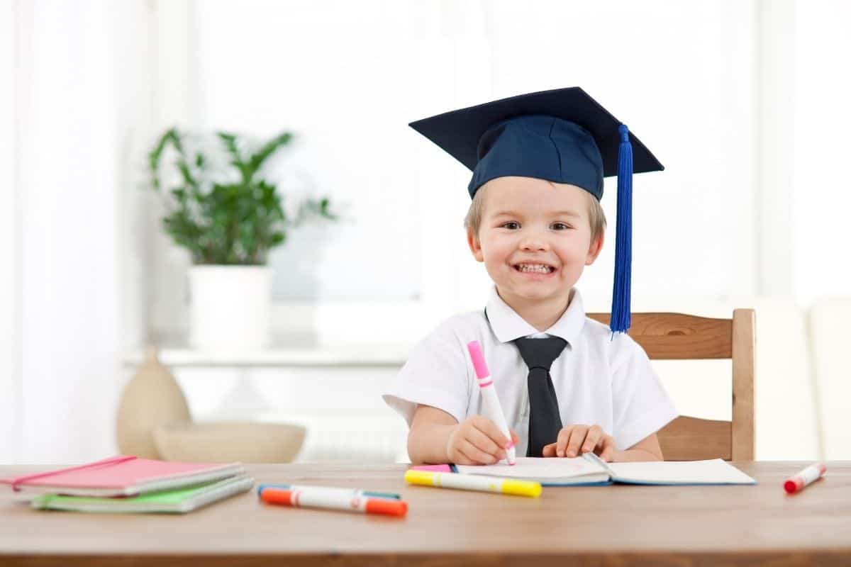 what does a three year old need to know